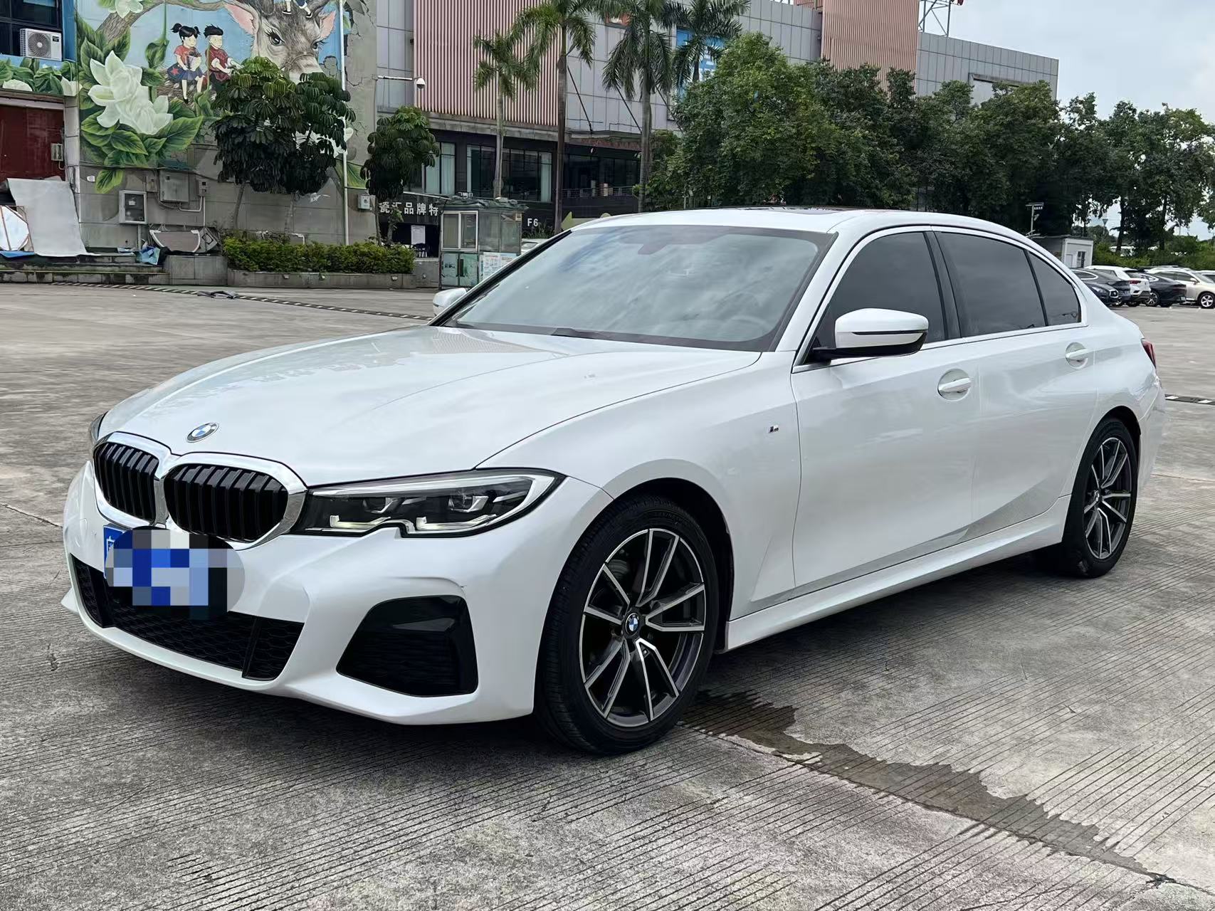 BMW 3 Series 2021 car image #2