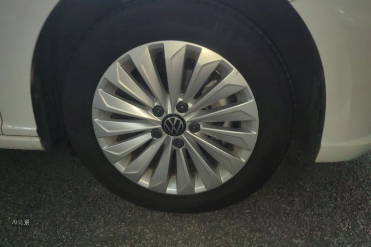 Volkswagen Lavida 2019 car image #9