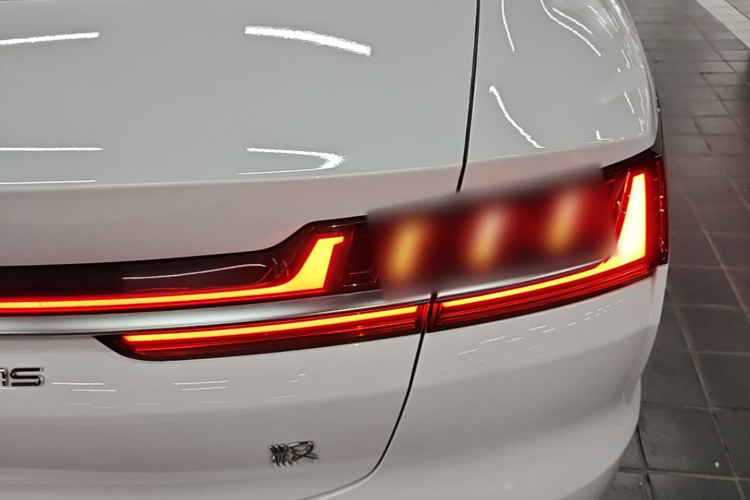 BYD Han 2022 #8 BYD Han 2022 car image #8