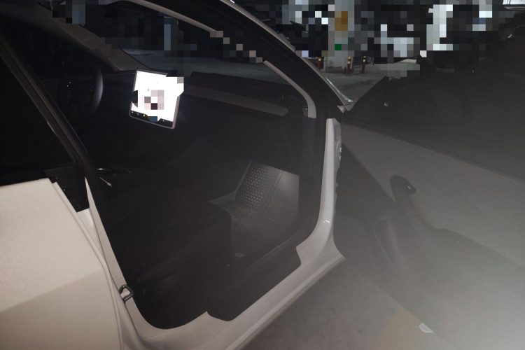 Tesla Model 3 2025 #21 Tesla Model 3 2025 car image #21