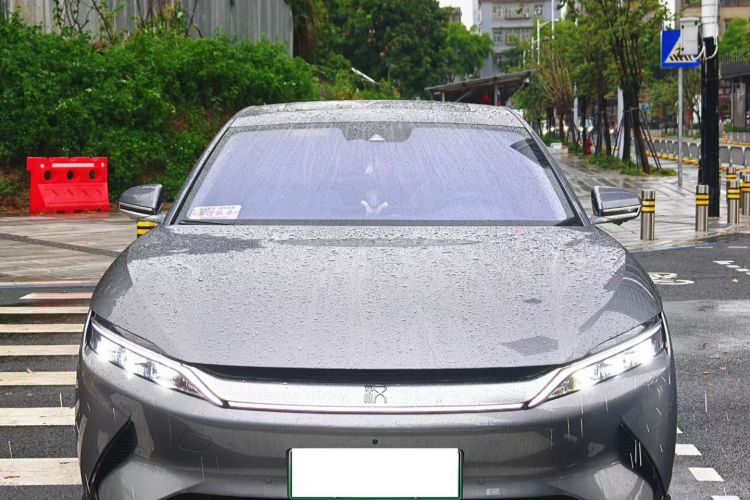 BYD Han 2021 #4 BYD Han 2021 car image #4