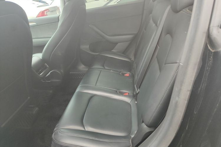 Tesla Model Y 2022 #17 Tesla Model Y 2022 car image #17