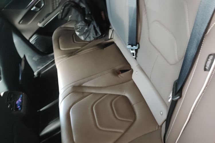 BYD Han 2022 car image #17