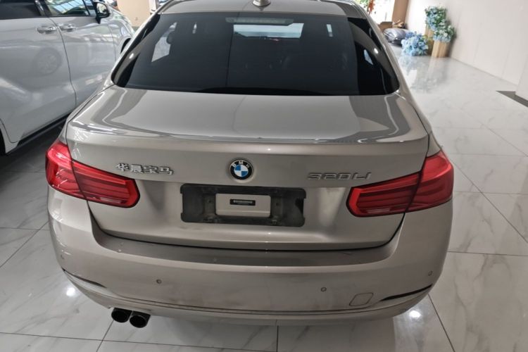 BMW 3 Series 2016 #6 BMW 3 Series 2016 car image #6