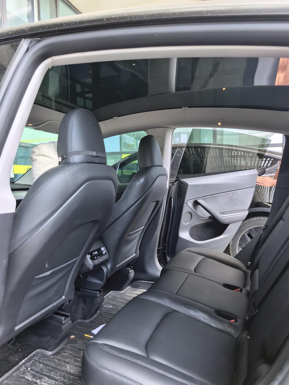 Tesla Model Y 2024 #14 Tesla Model Y 2024 car image #14
