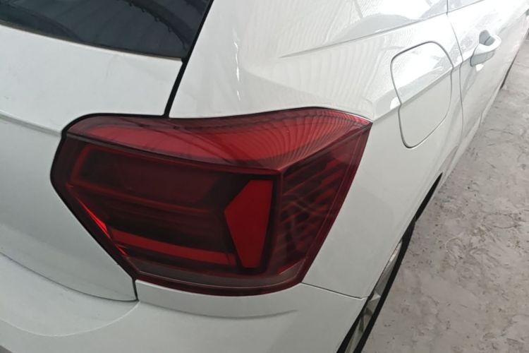 Volkswagen Polo 2023 car image #8