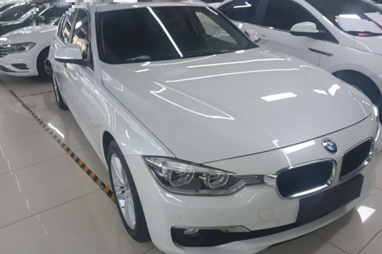 BMW 3 Series 2016 #6 BMW 3 Series 2016 car image #6