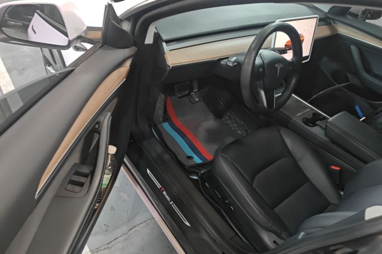 Tesla Model 3 2023 #16 Tesla Model 3 2023 car image #16