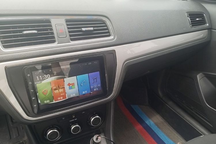 Volkswagen Lavida 2017 car image #15