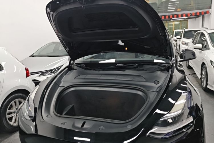 Tesla Model Y 2021 #24 Tesla Model Y 2021 immagine di auto #24