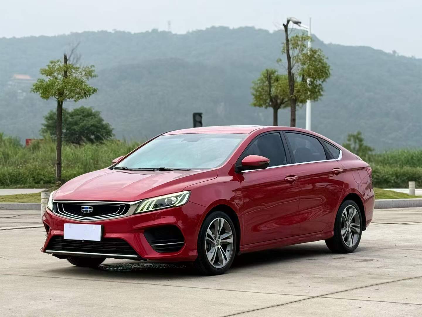 GEELY Binray 2019 car image 