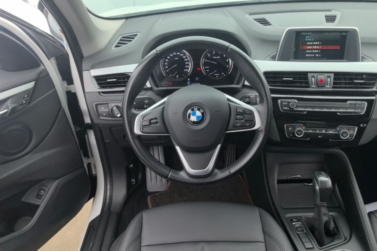 BMW X1 2019 immagine di auto #19