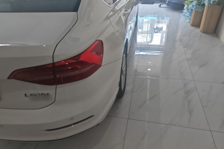 Volkswagen Lavida 2019 #8 Volkswagen Lavida 2019 car image #8