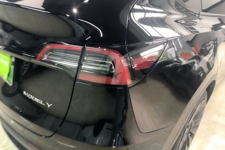 Tesla Model Y 2023 #8 Tesla Model Y 2023 immagine di auto #8