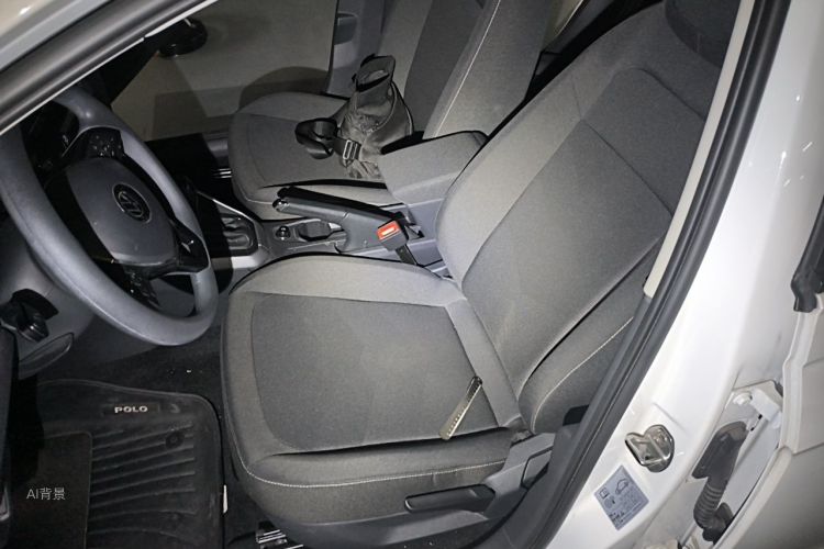 Volkswagen Polo 2022 car image #17