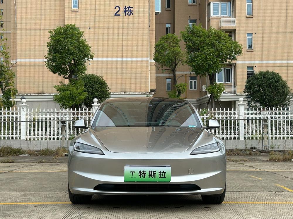 Tesla Model 3 2024 #2 Tesla Model 3 2024 immagine di auto #2