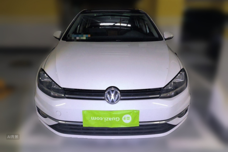 Volkswagen Golf 2020 car image #3