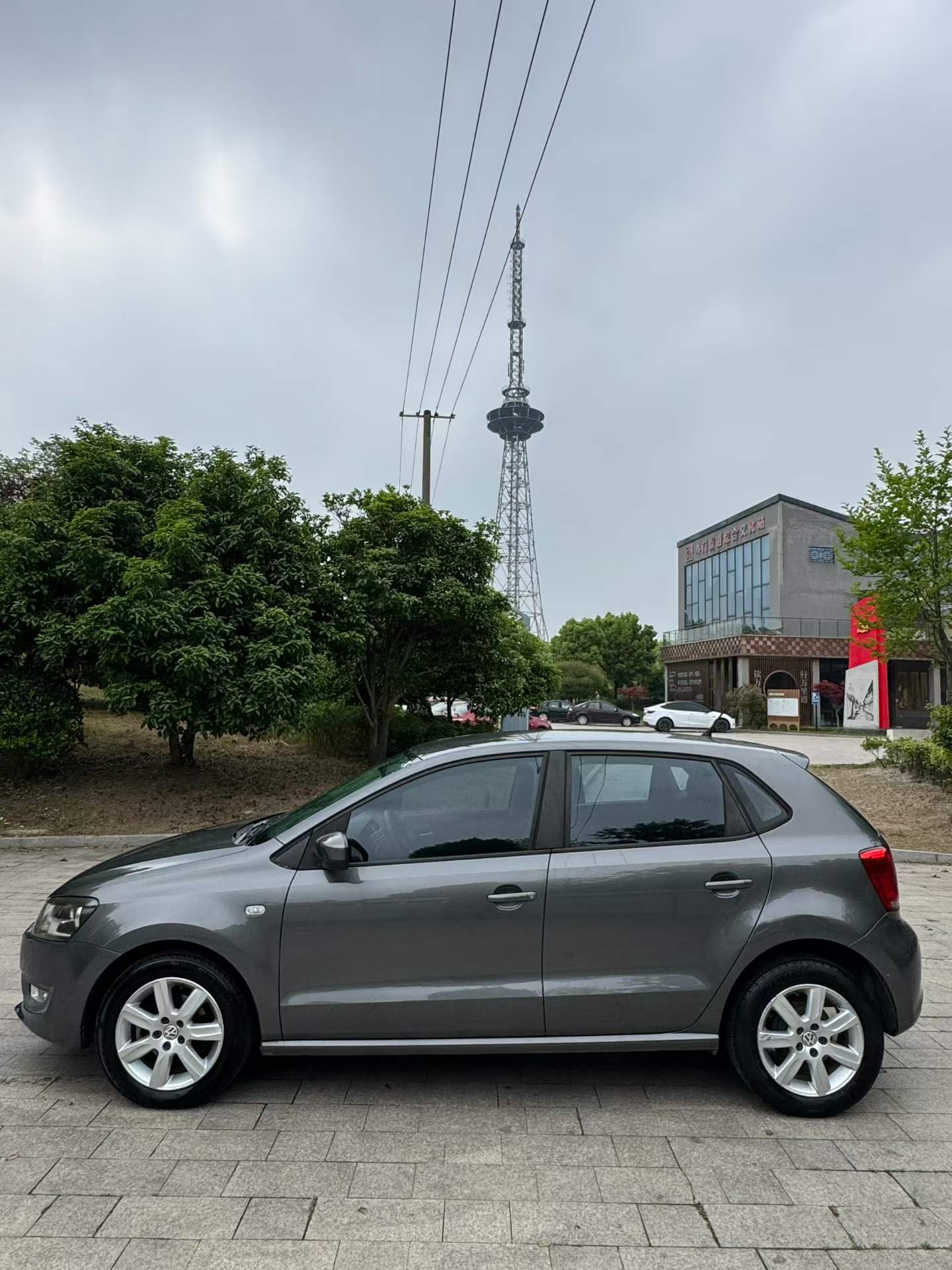 Volkswagen Polo 2014 car image #5