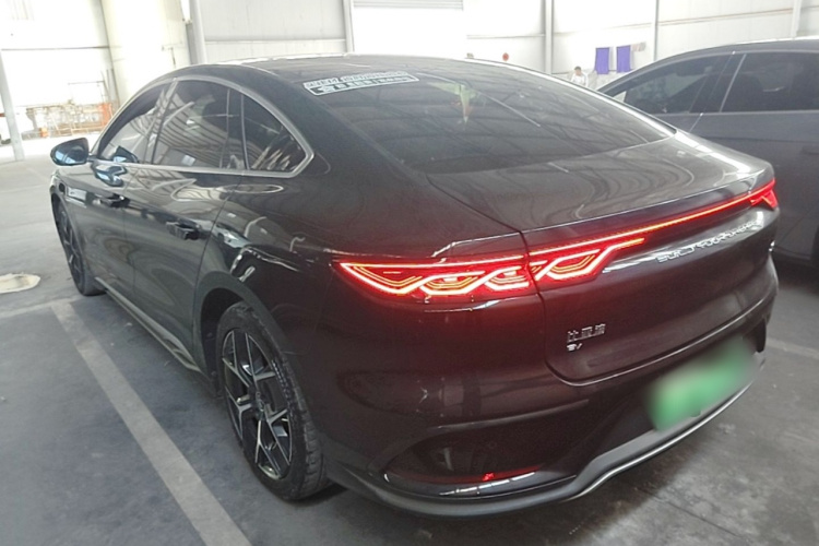BYD Han 2022 car image #5