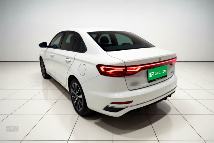 GEELY Emgrand 2021 #5 GEELY Emgrand 2021 car image #5