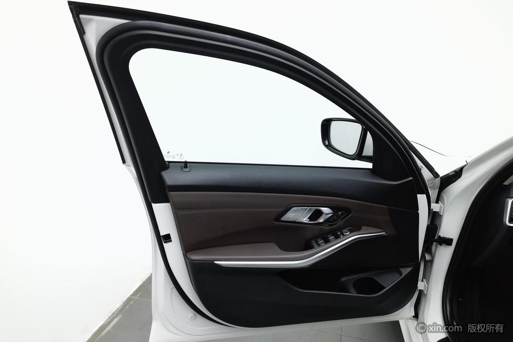 BMW 3 Series 2020 #22 BMW 3 Series 2020 immagine di auto #22