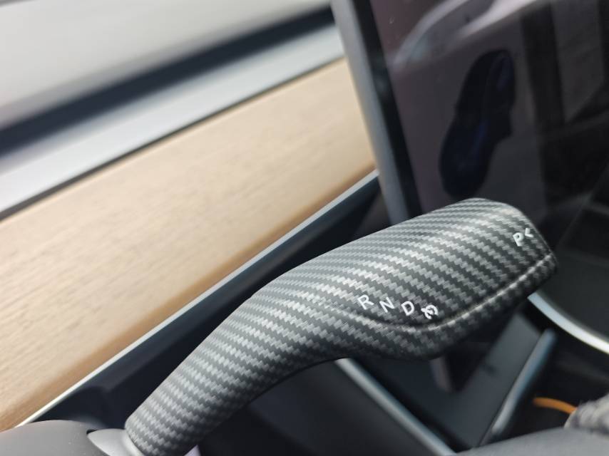 Tesla Model 3 2021 car image #15