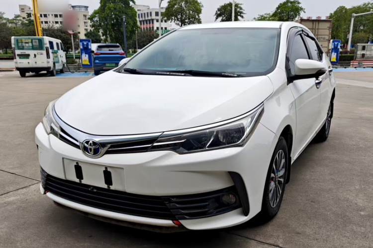 Toyota Corolla 2018 #15 Toyota Corolla 2018 car image #15