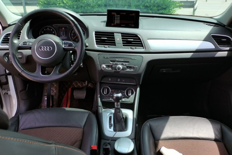 Audi Q3 2019 #10 Audi Q3 2019 car image #10