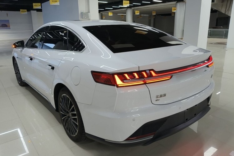BYD Han 2023 #5 BYD Han 2023 صورة سيارة #5
