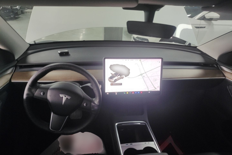 Tesla Model Y 2021 #10 Tesla Model Y 2021 immagine di auto #10