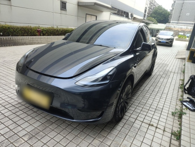 Tesla Model Y 2024 Tesla Model Y 2024 car image