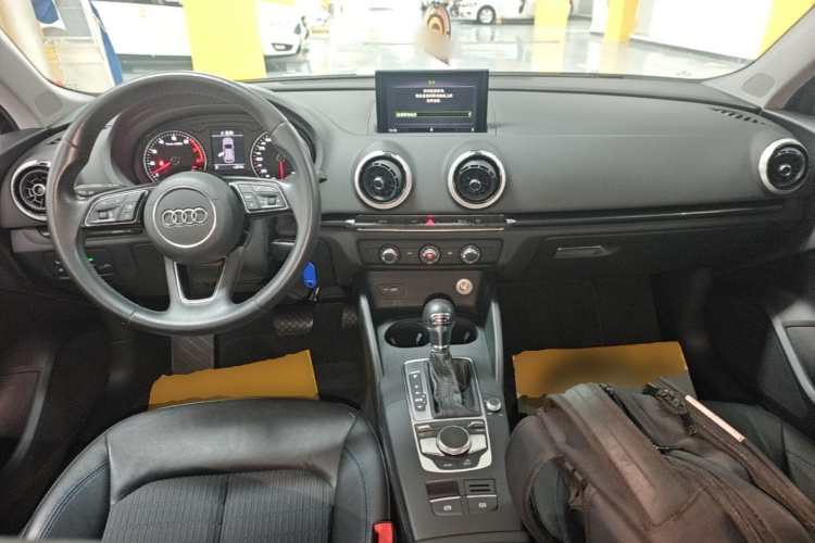 Audi A3 2019 car image #10