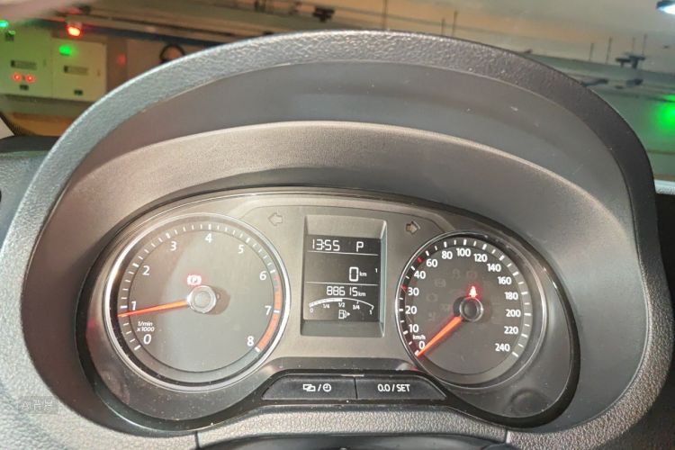 Volkswagen Polo 2016 #13 Volkswagen Polo 2016 car image #13