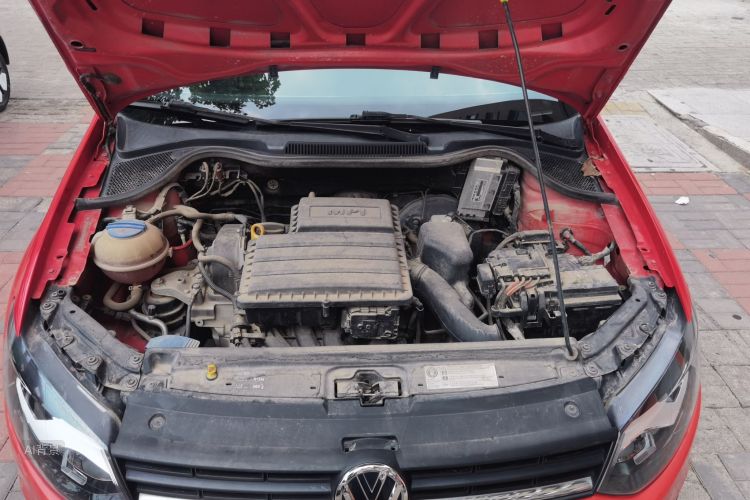 Volkswagen Polo 2016 immagine di auto #22