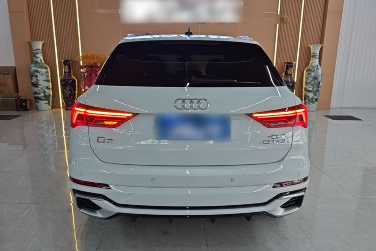 Audi Q3 2024 #6 Audi Q3 2024 car image #6