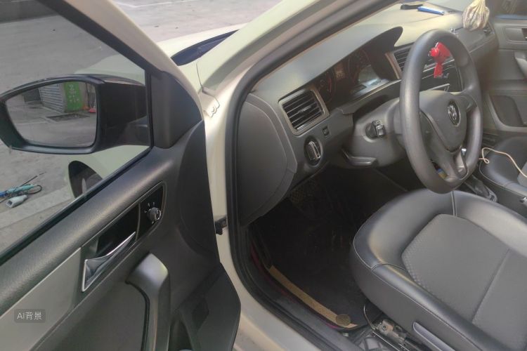 Volkswagen Santana 2017 car image #18