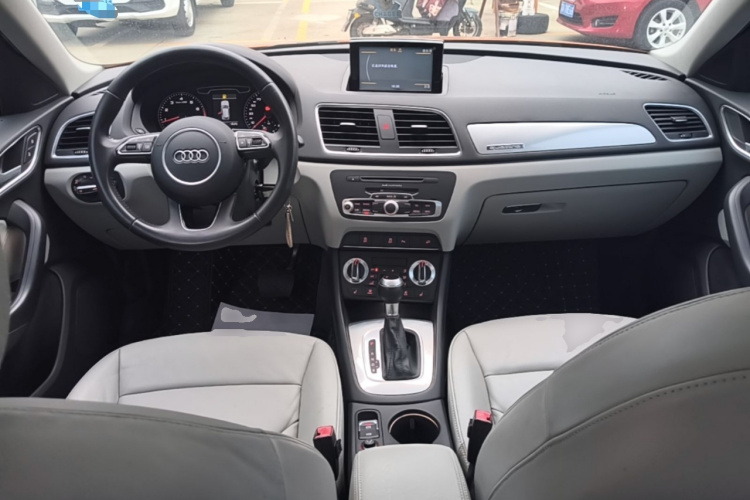 Audi Q3 2015 #10 Audi Q3 2015 car image #10