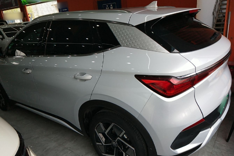 BYD Yuan Plus 2022 #5 BYD Yuan Plus 2022 car image #5
