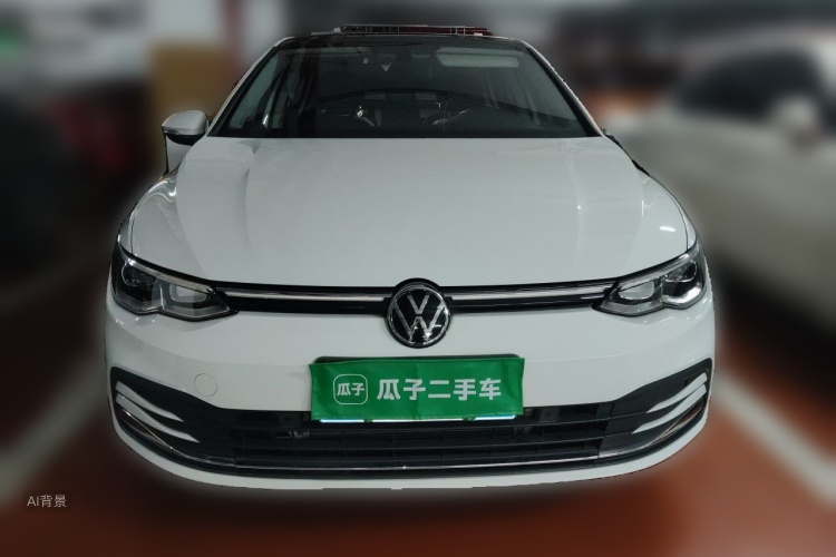 Volkswagen Golf 2022 car image #3