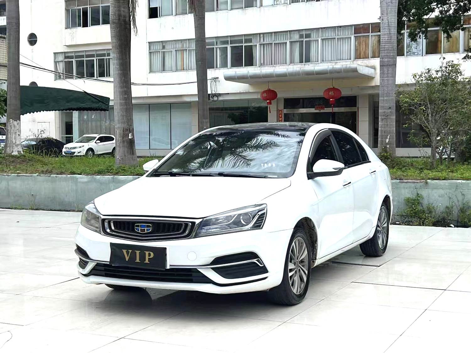 GEELY Emgrand 2018 car image 