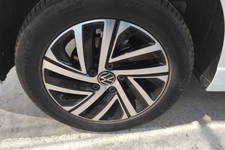 Volkswagen Lavida 2022 car image #5