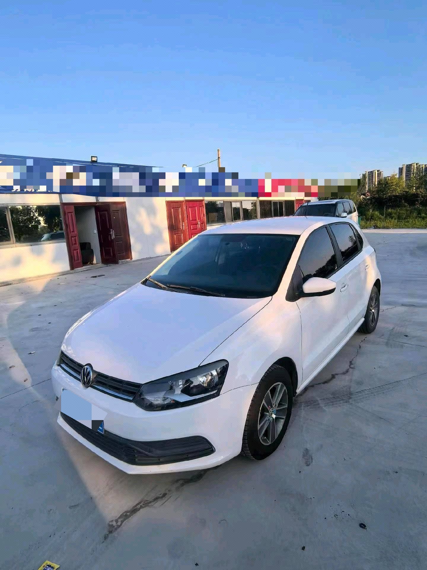 Volkswagen Polo 2017 Volkswagen Polo 2017 car image