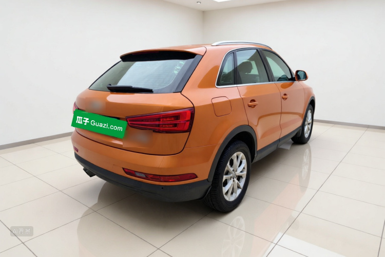 Audi Q3 2016 car image #7