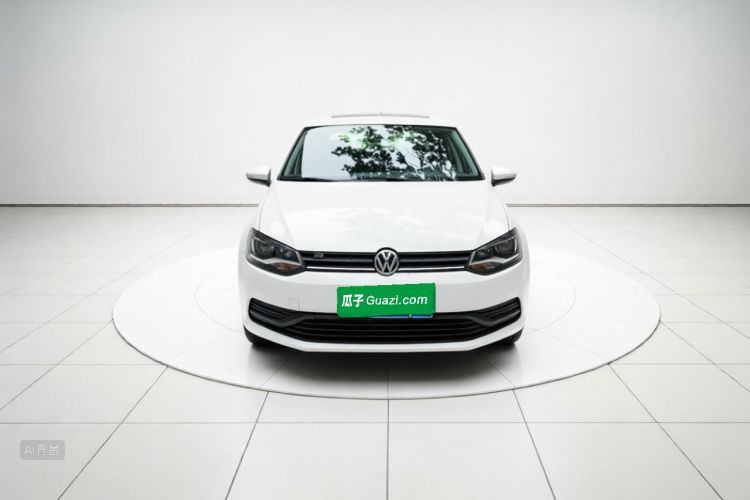 Volkswagen Polo 2019 car image #3