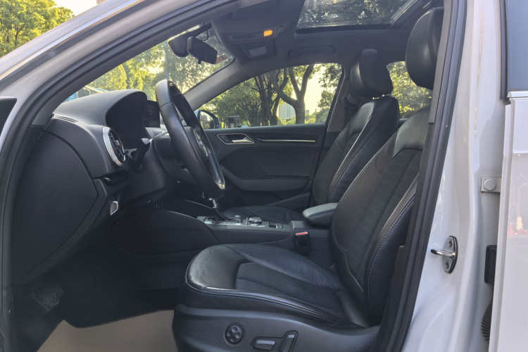 Audi A3 2019 #26 Audi A3 2019 car image #26
