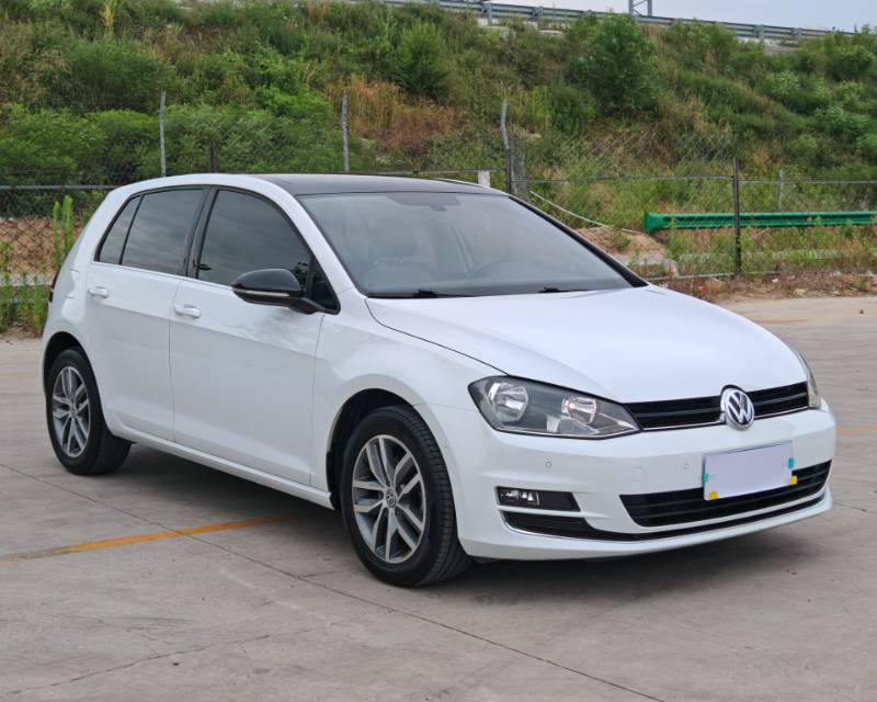 Volkswagen Golf 2018 image de voiture #3