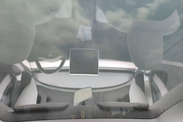 Tesla Model Y 2021 #18 Tesla Model Y 2021 car image #18