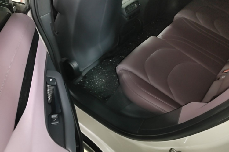 MI SU7 2025 #17 MI SU7 2025 imagen de coche #17