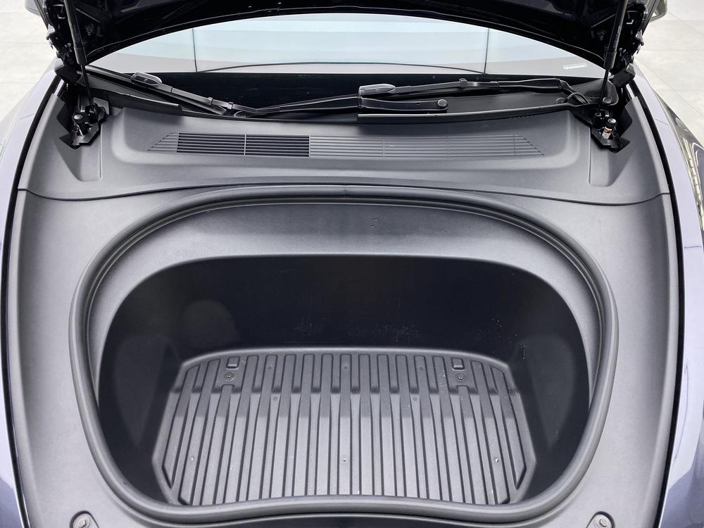 Tesla Model 3 2025 #30 Tesla Model 3 2025 car image #30