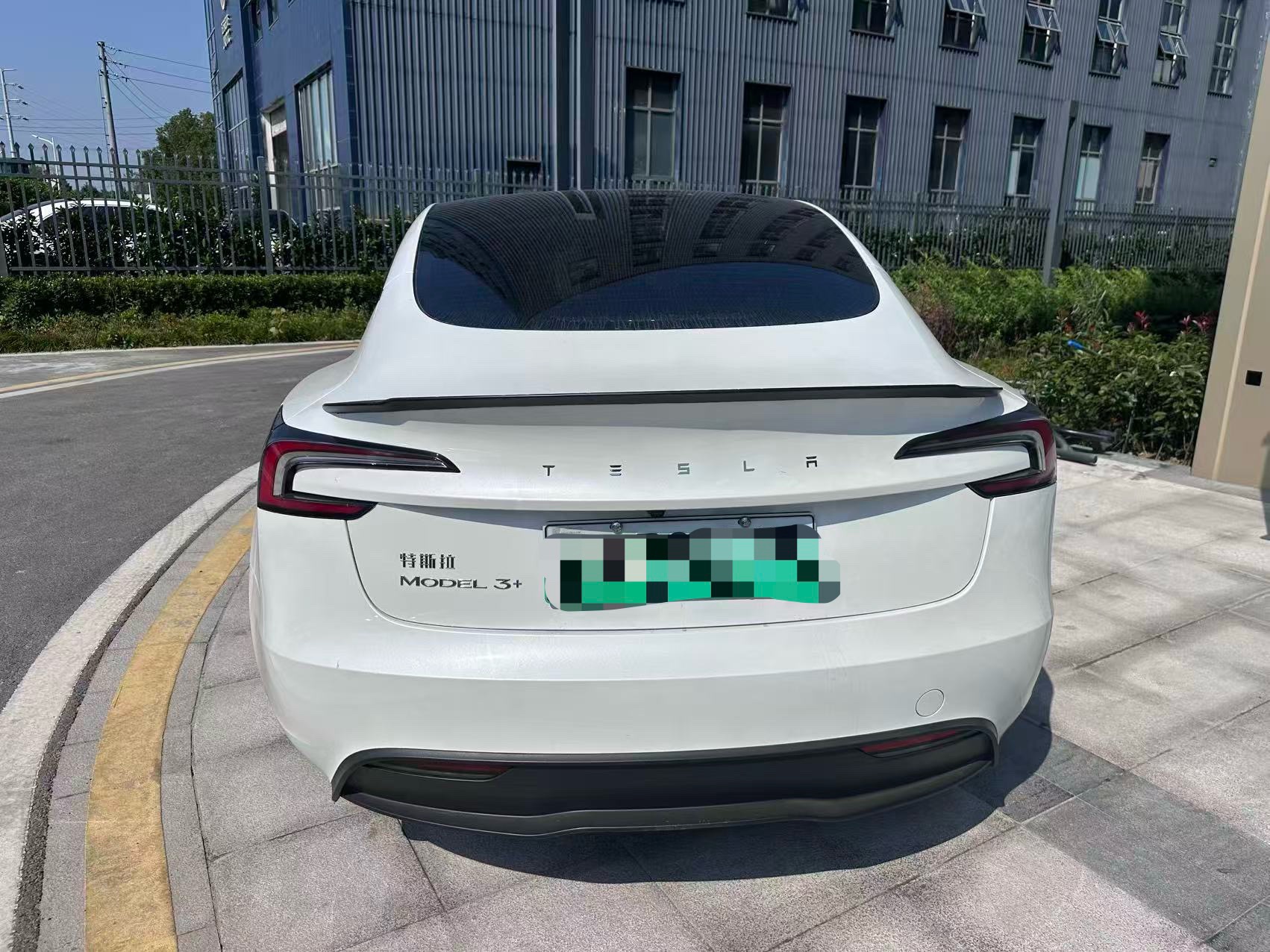 Tesla Model 3 2024 car image #6